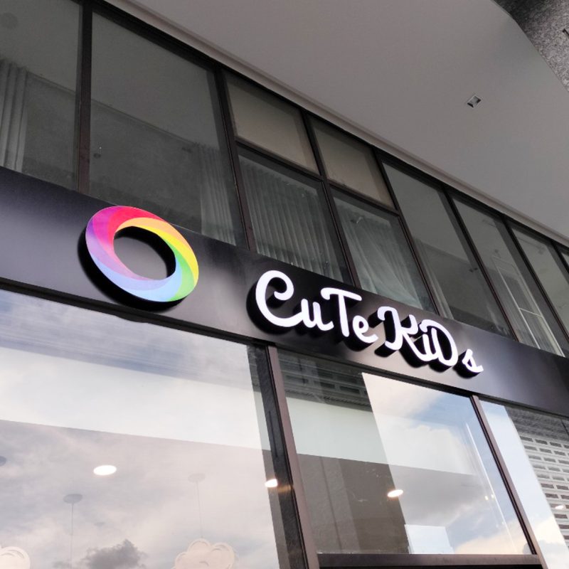 Thiết kế bảng hiệu